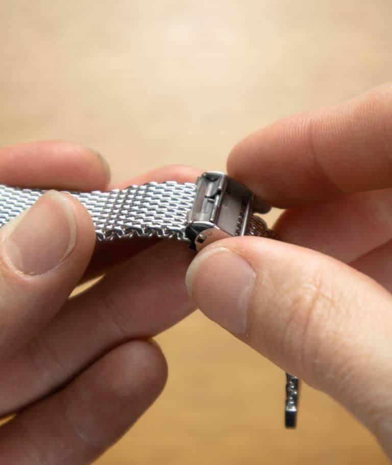 How to Install and Adjust a Mesh Watch Bracelet • The Slender Wrist