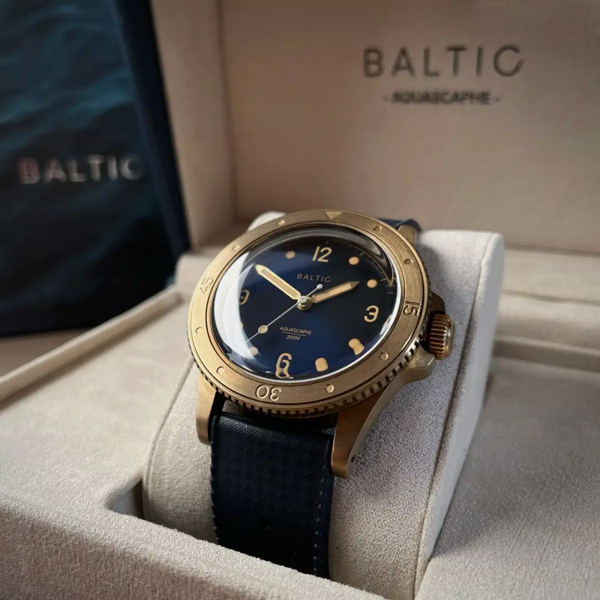 Baltic Aquascaphe in box