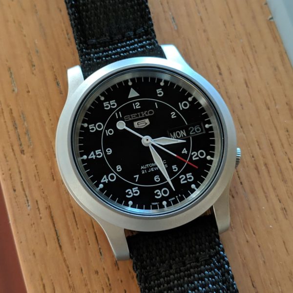 hiking watches for small wrists