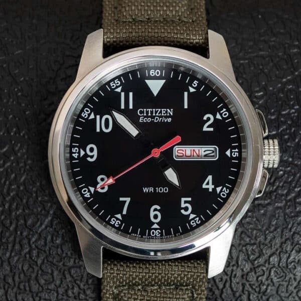 18 Best Automatic Watches for Small Wrists • The Slender Wrist