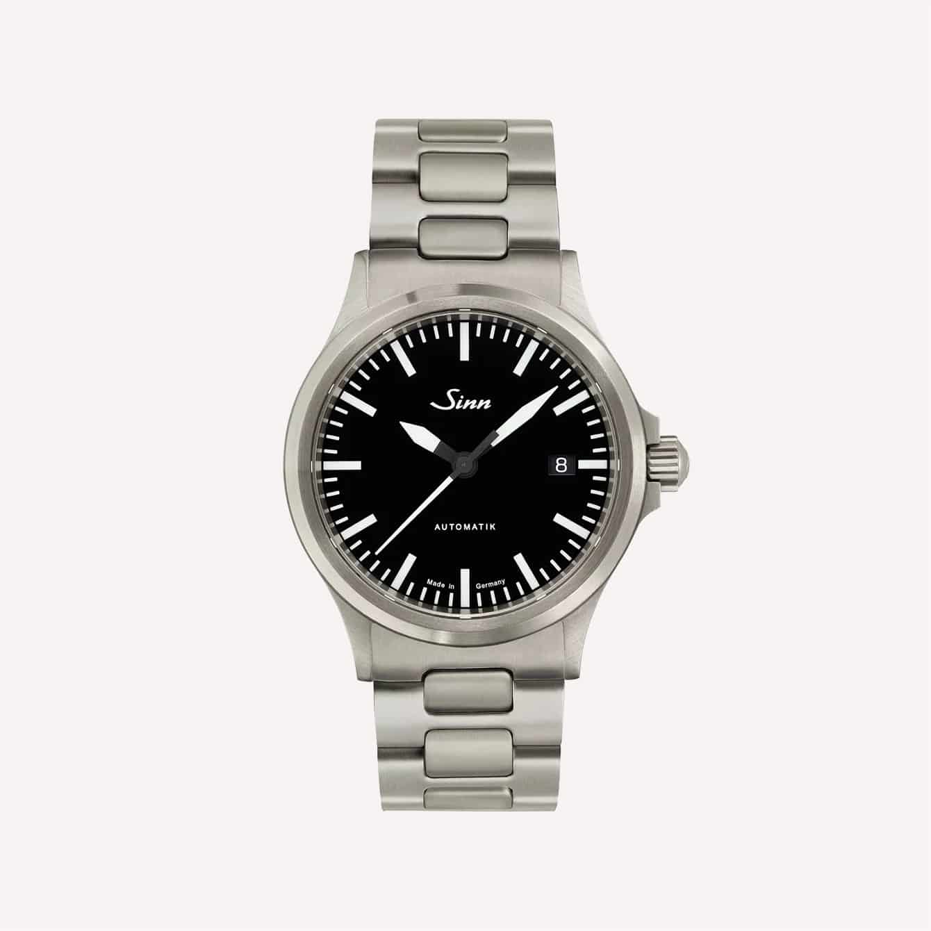 The 15 Best Minimalist Watches for Small Wrists-2