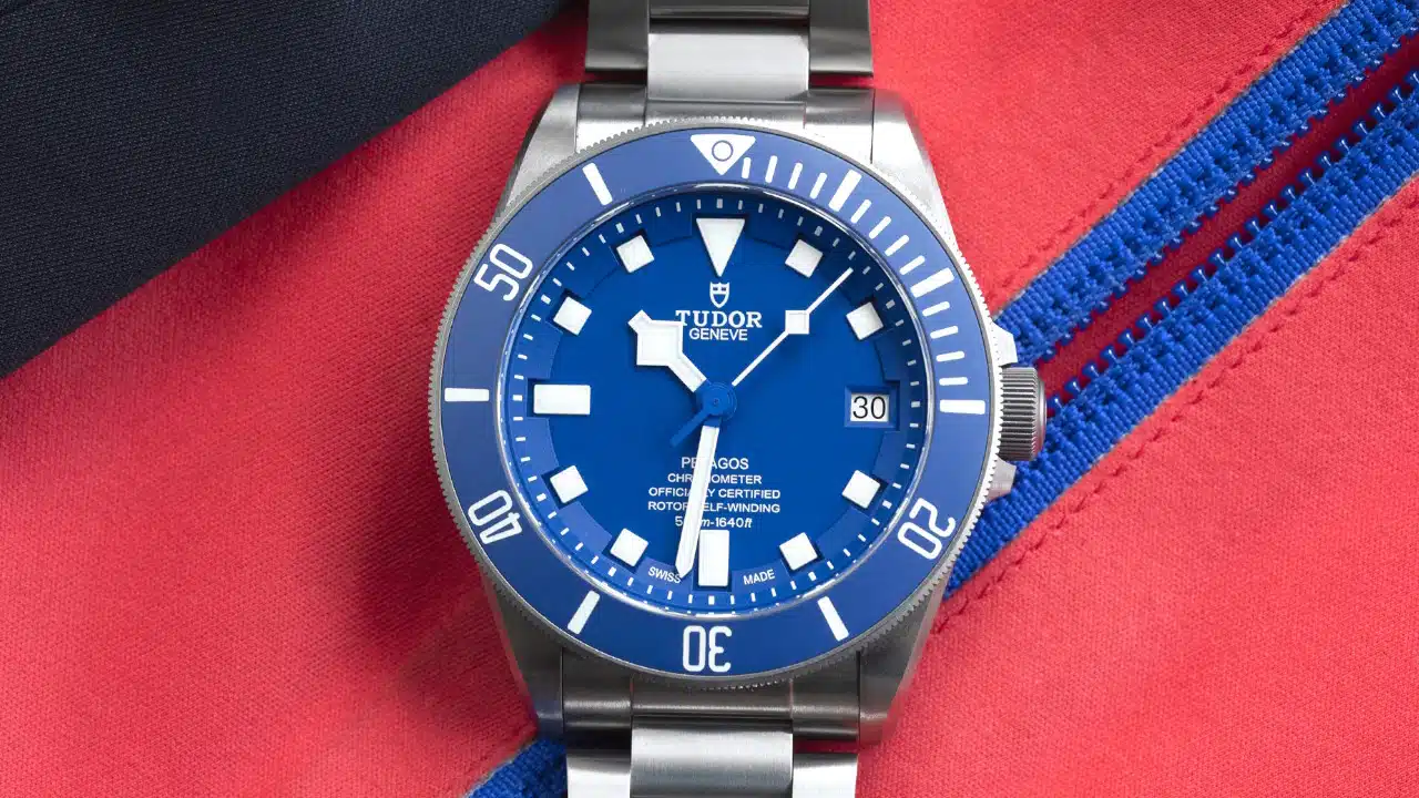 The 10 Best Scuba Dive Watches For Serious Divers-1