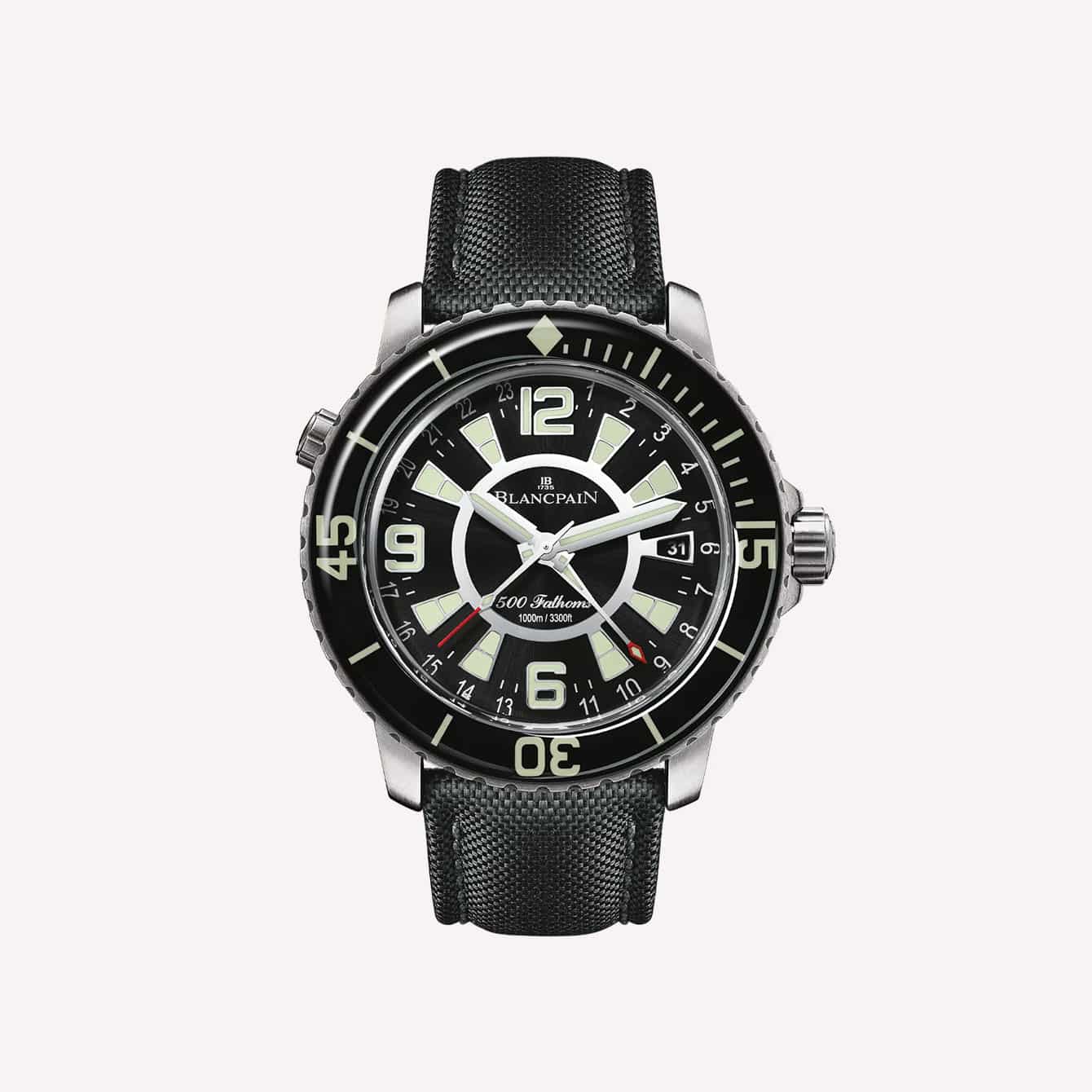 The 10 Best Scuba Dive Watches For Serious Divers-13