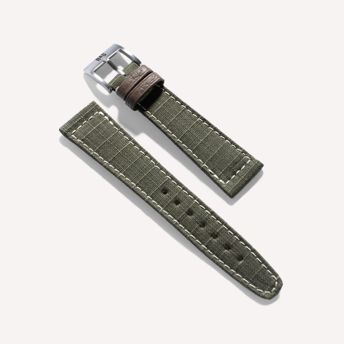 The 9 Best Watch Straps for Small Wrists-10