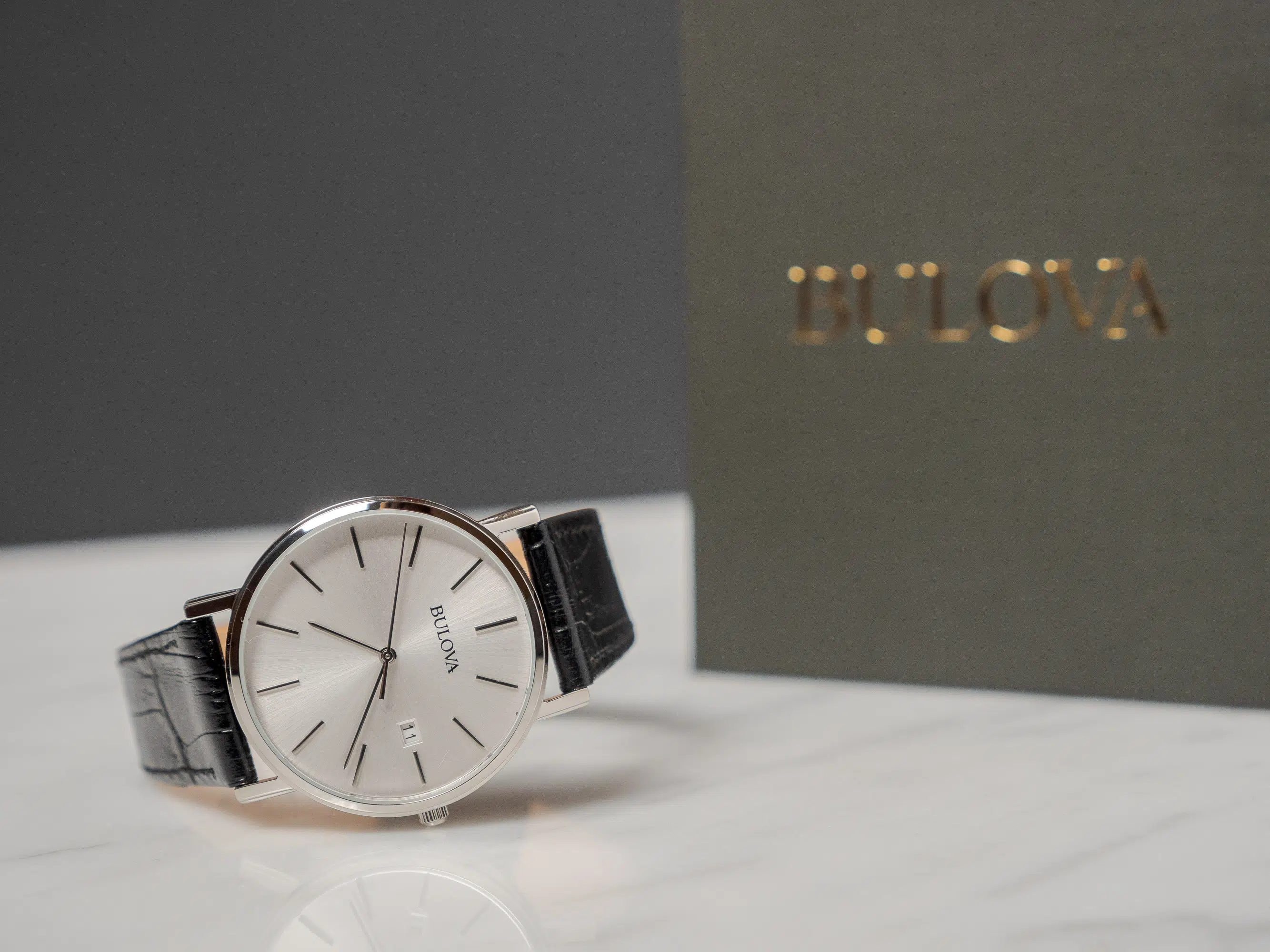 Bulova 96B104 Review: A Surprisingly Elegant Dress Watch-2