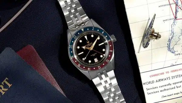 Can You Wear a Watch Through Airport Security?