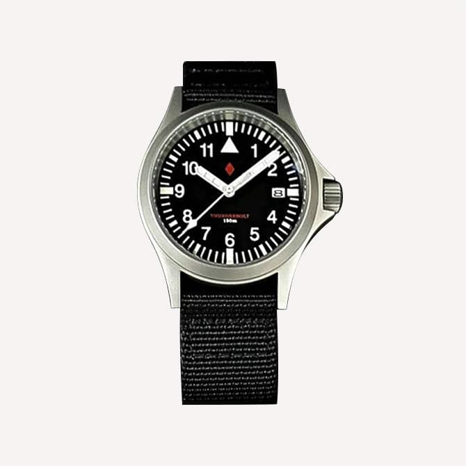 15 Killer Aviation Watches for Small Wrists-6