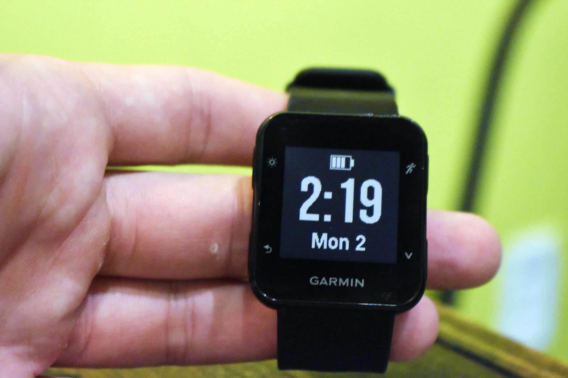 Observere Vis stedet Synes godt om Garmin Forerunner 35 Review: An Affordable Active Watch