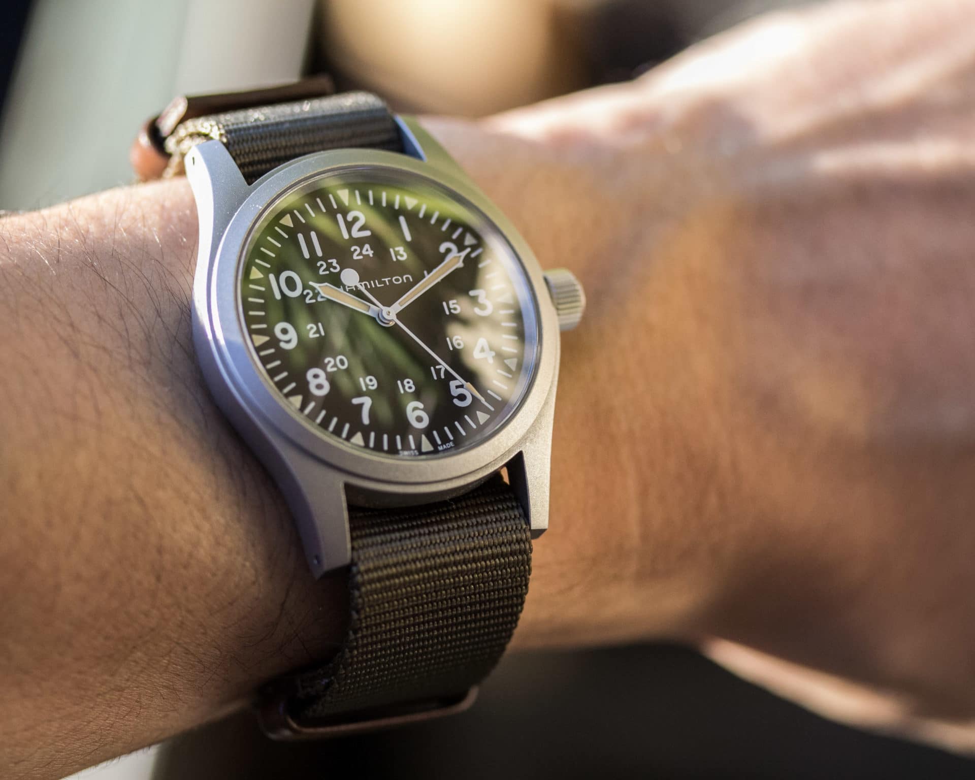 Hamilton Khaki Field Mechanical Review: Is It Worth the Price?-10