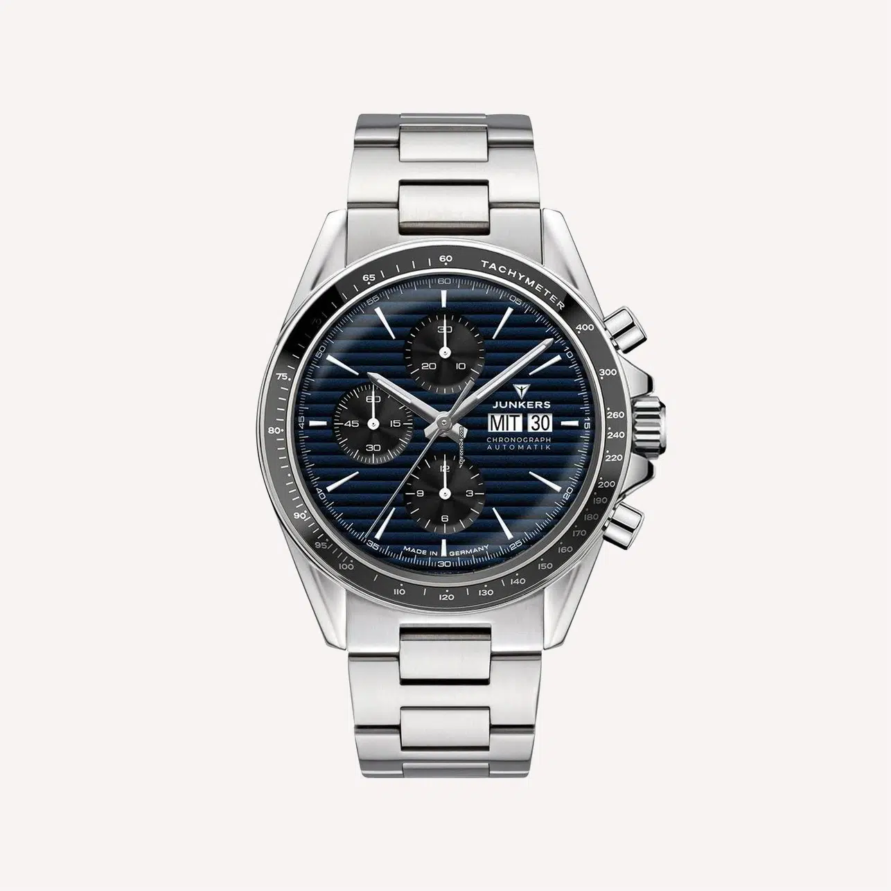 13 Best Omega Speedmaster Alternatives You Can Buy Today-5