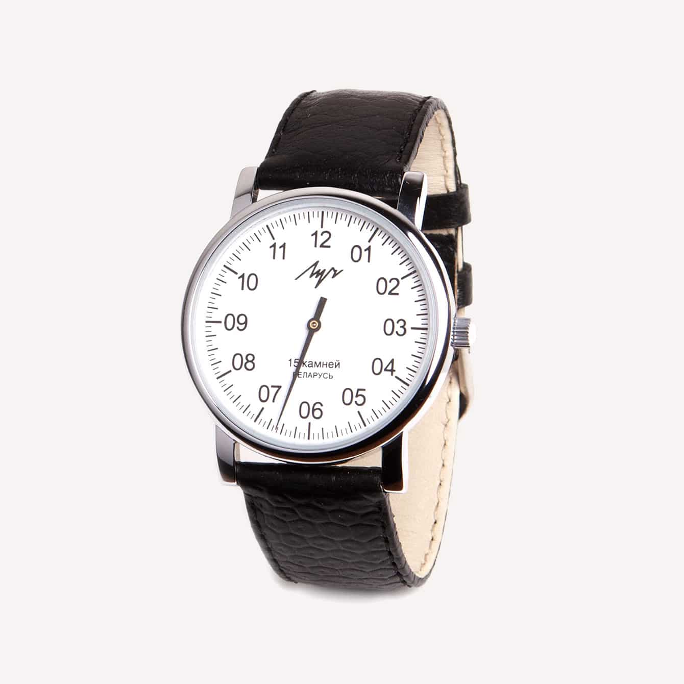 15 Sleek Dress Watches for Small Wrists-13