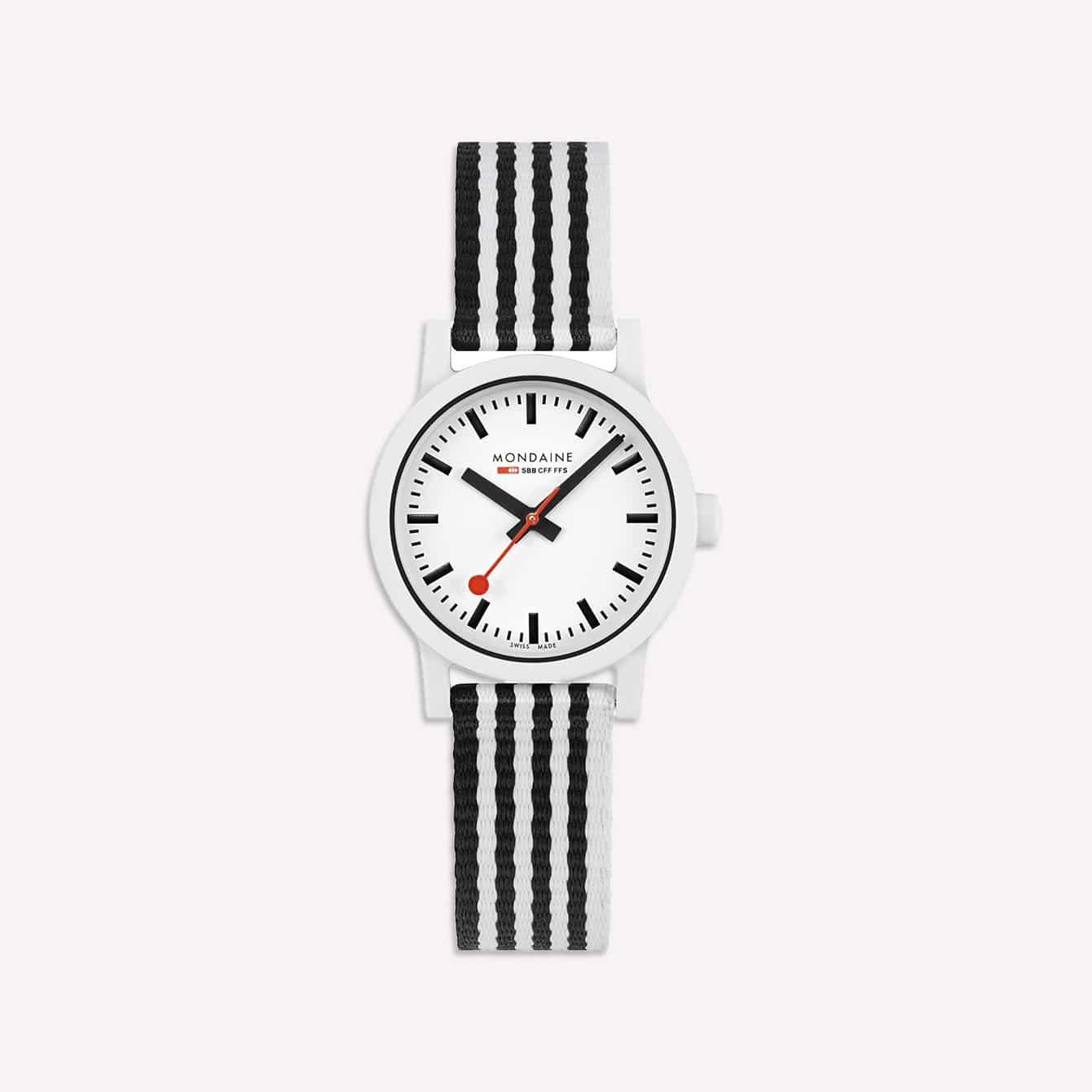 15 of the Best Minimalist Watches for Men-8