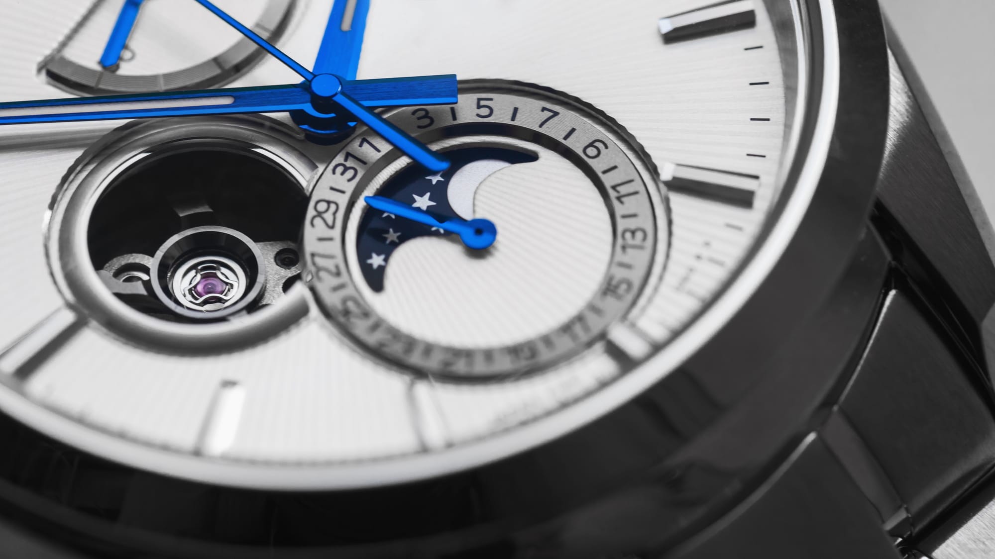 Moon Phase Watches: What They Are and Where to Buy Them-1