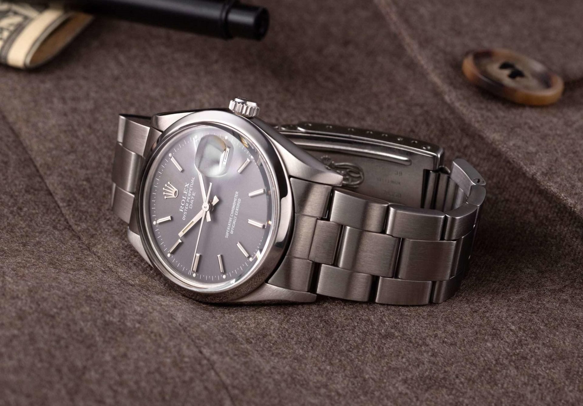 Rolex Oyster Perpetual Date 15000 grey dial