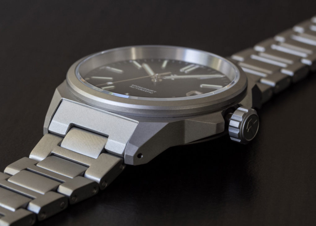 Rze Resolute Review: Is This Titanium Watch Any Good? • The Slender Wrist