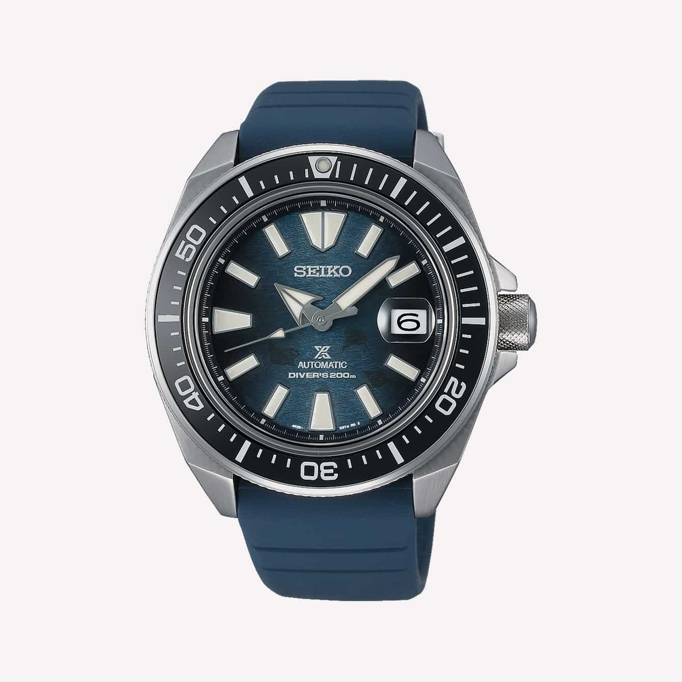 The 10 Best Scuba Dive Watches For Serious Divers-9