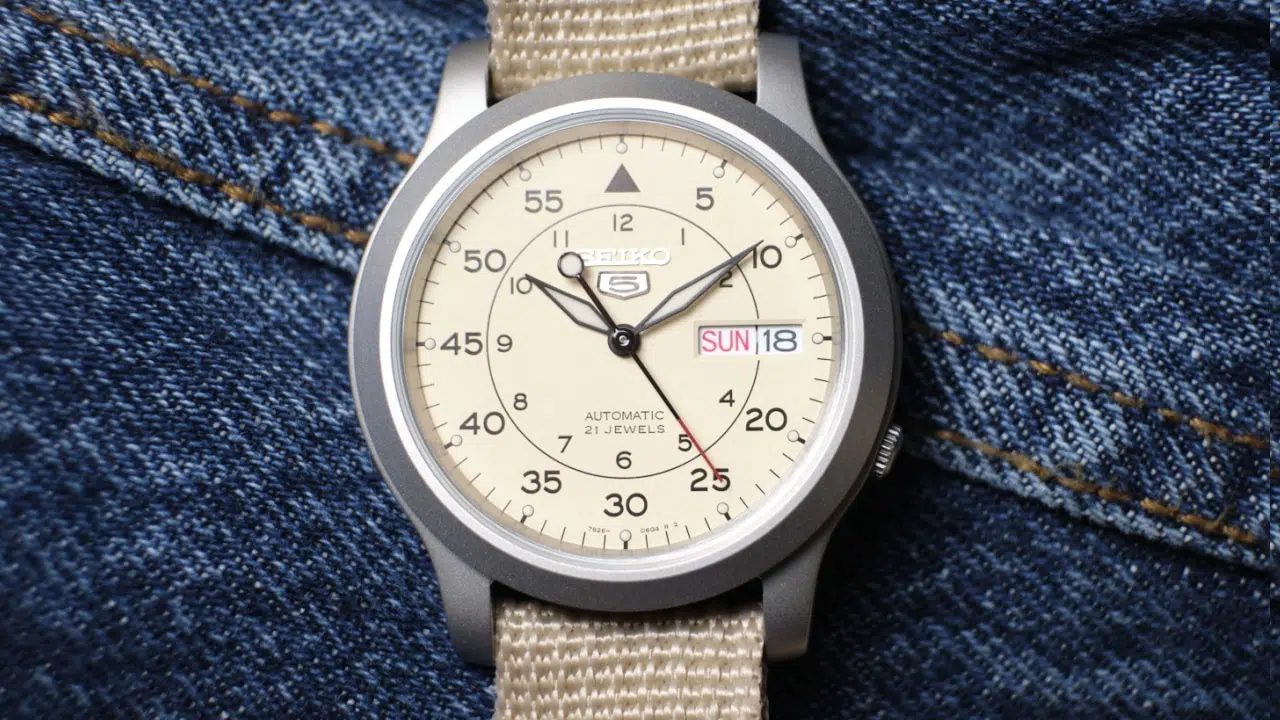 Seiko Review: It's An Absolute Classic The Slender Wrist