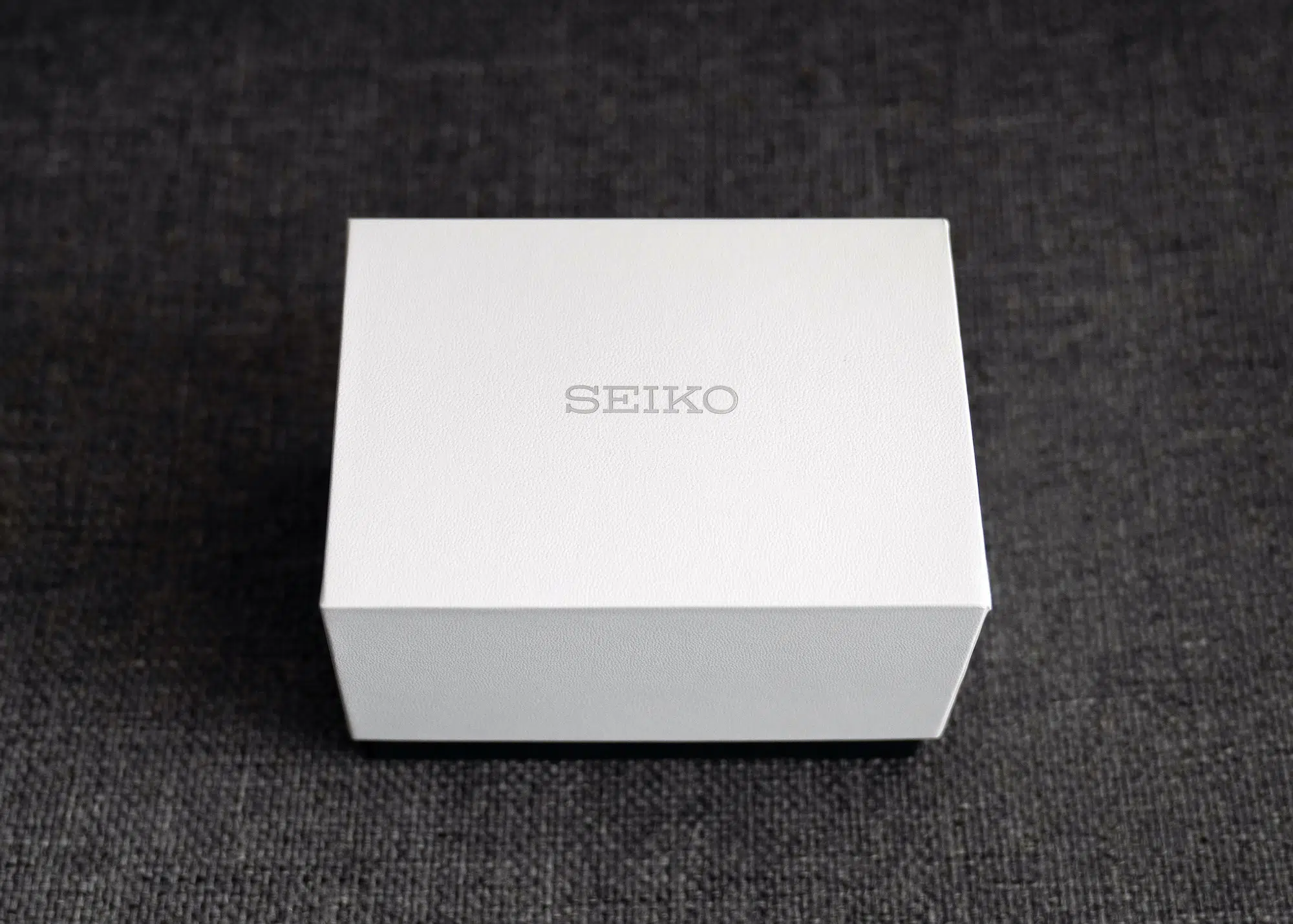 Seiko SUP880 box