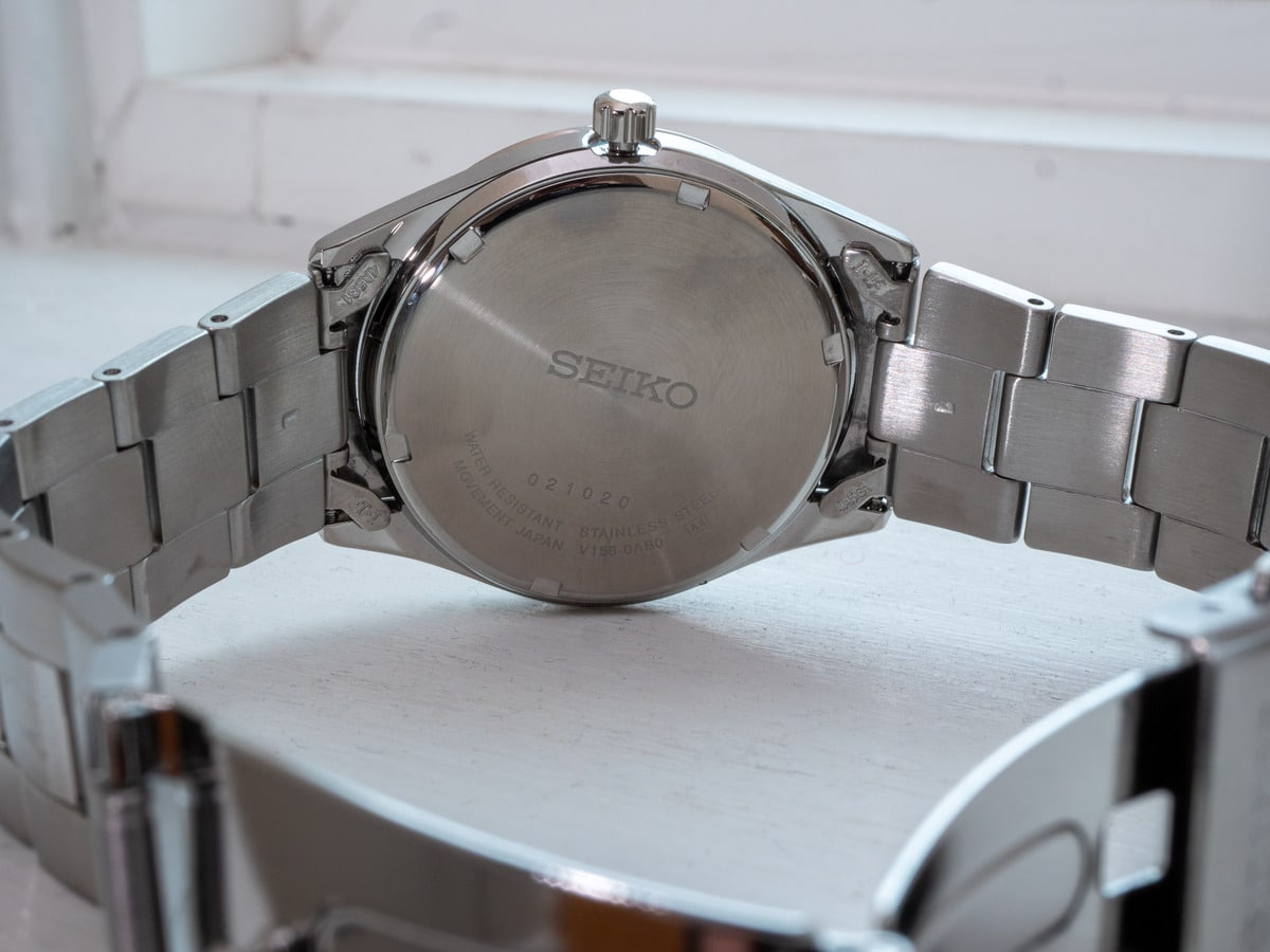 Seiko SNE039 Solar Review: The Best Affordable Solar Watch?-10