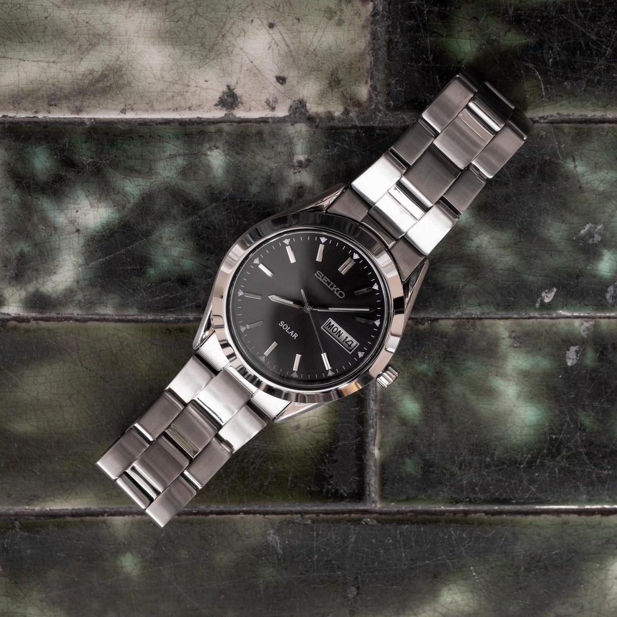 Seiko SNE039 Solar Review: The Best Affordable Solar Watch?