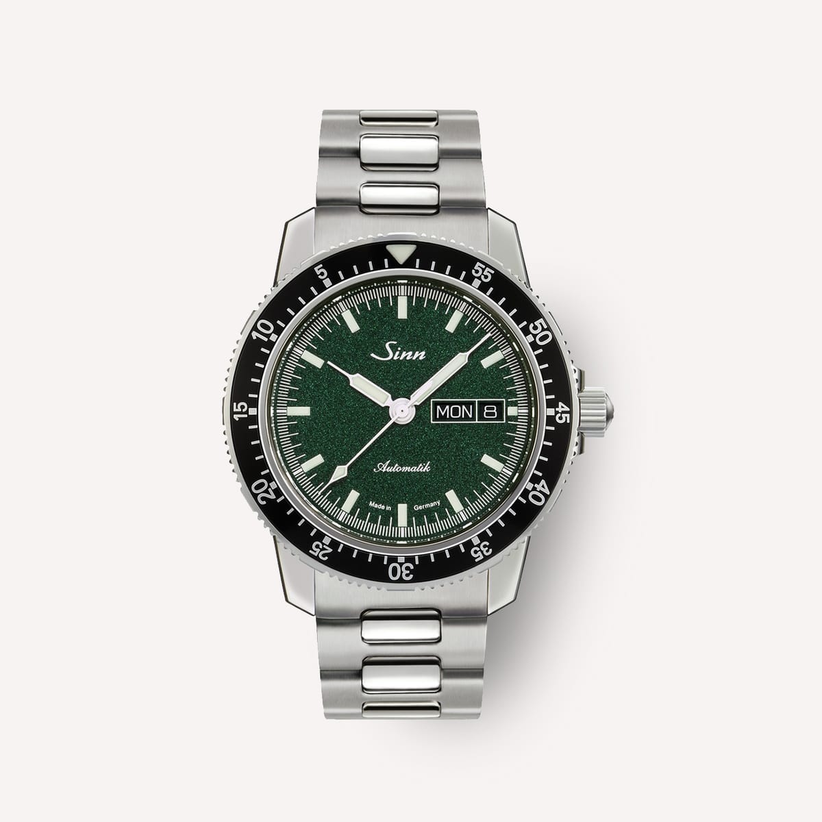 The 10 Best Green Dial Watches for Guys-7