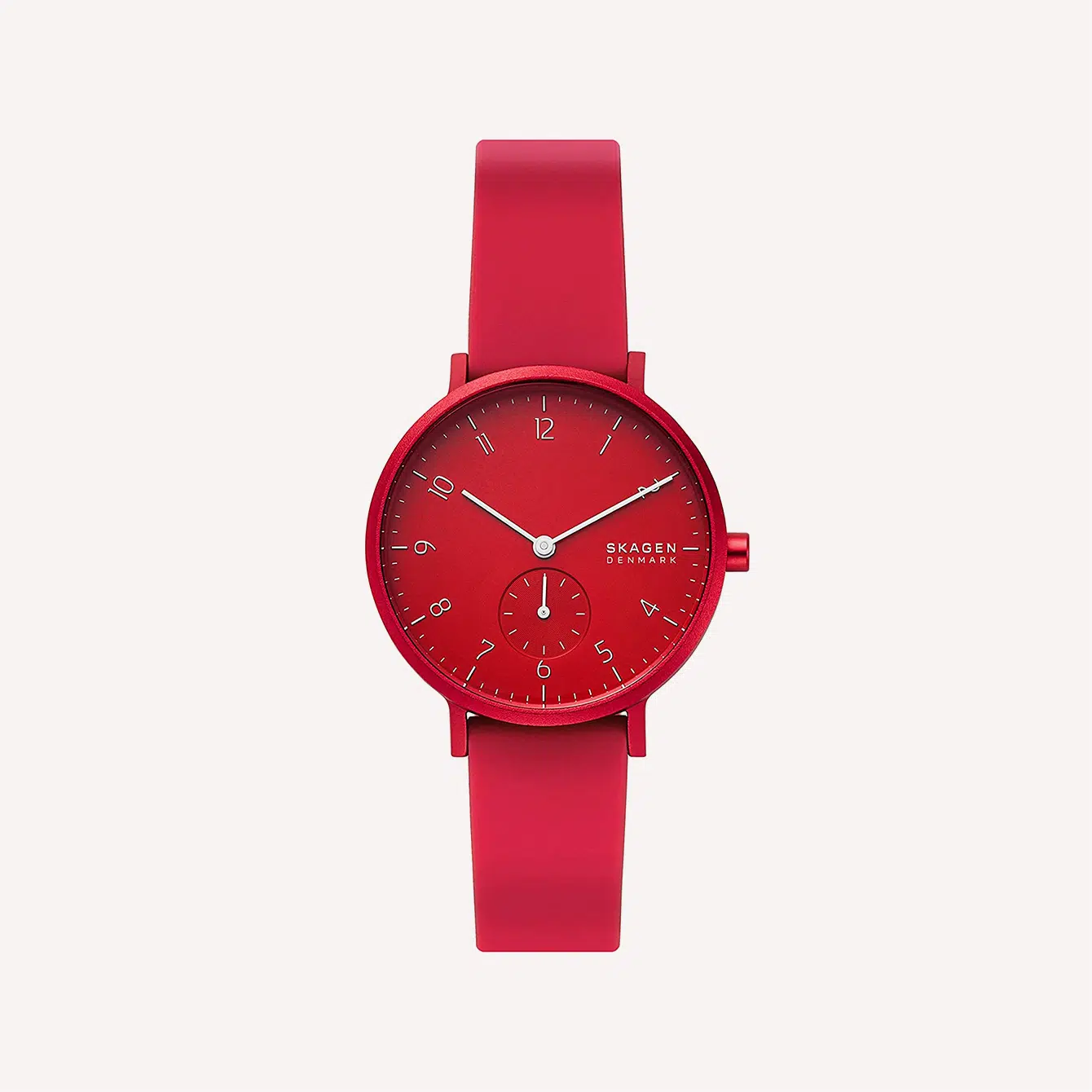 15 Red Dial Watches for Men That Make a Statement-9