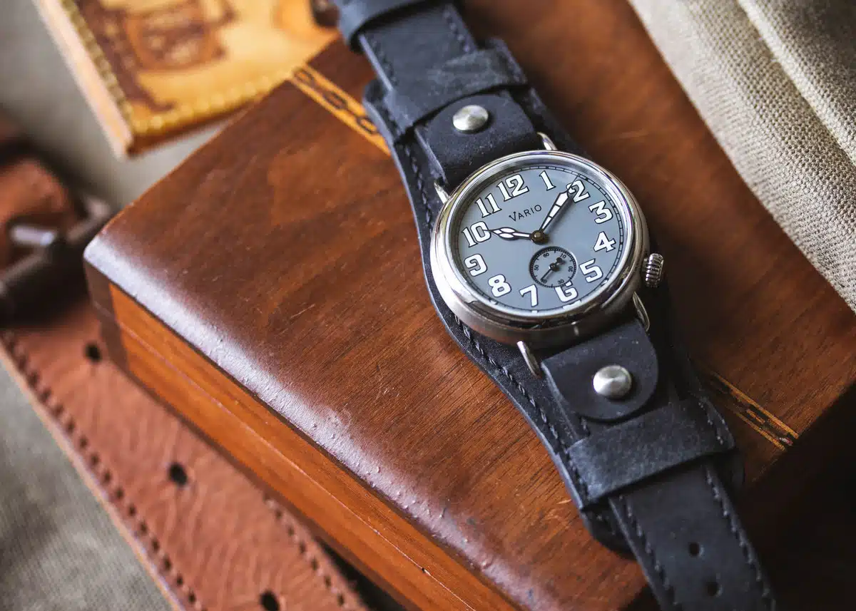 Vario 1918 Trench watch