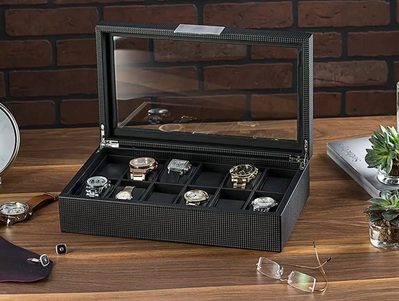 How To Store Your Watches Safely and Stylishly-2