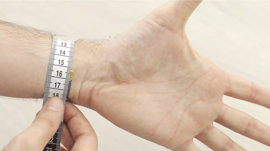 How To Measure Your Wrist Size Properly (+ Straps ...