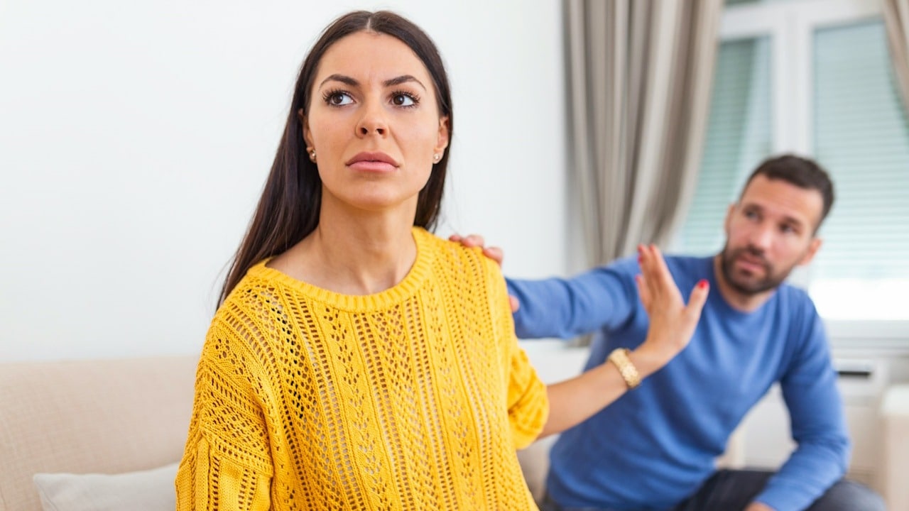 A woman refusing to listen to her husband.