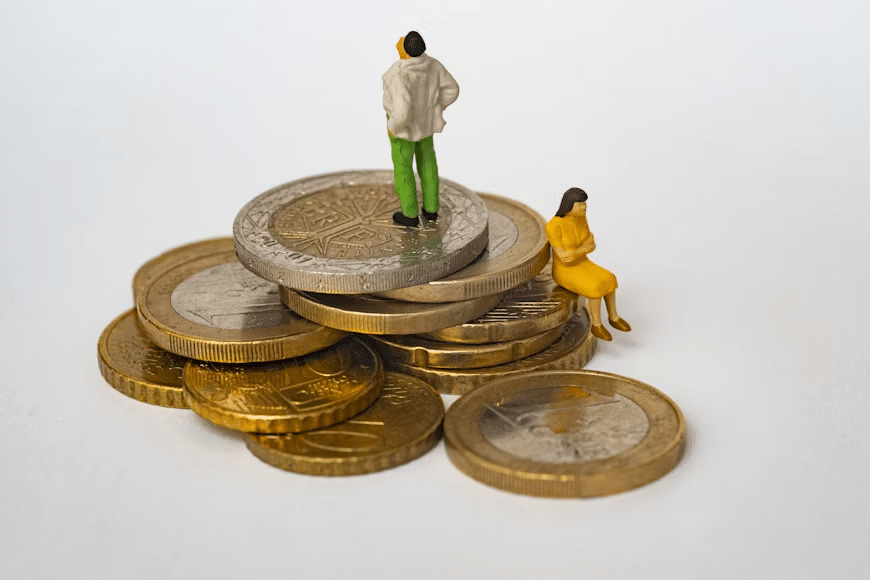 A miniature woman lost in thoughts of quitting her wealthy partner but feels stuck by comfort.