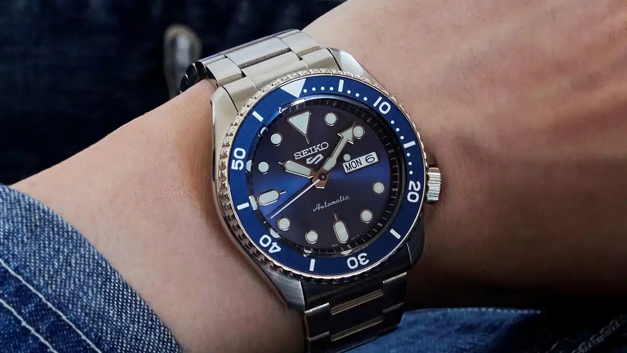 Seiko Male Blue Analog Stainless Steel Watch | Seiko – Just In Time