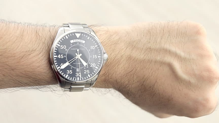 How Should A Watch Fit? The Right Way To Wear A Watch